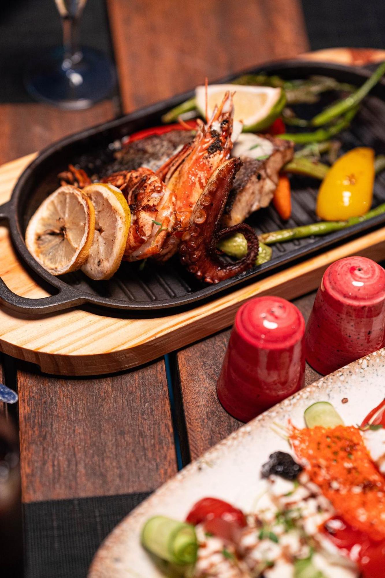 Holiday Inn & Suites - Cairo Maadi By Ihg Εξωτερικό φωτογραφία
